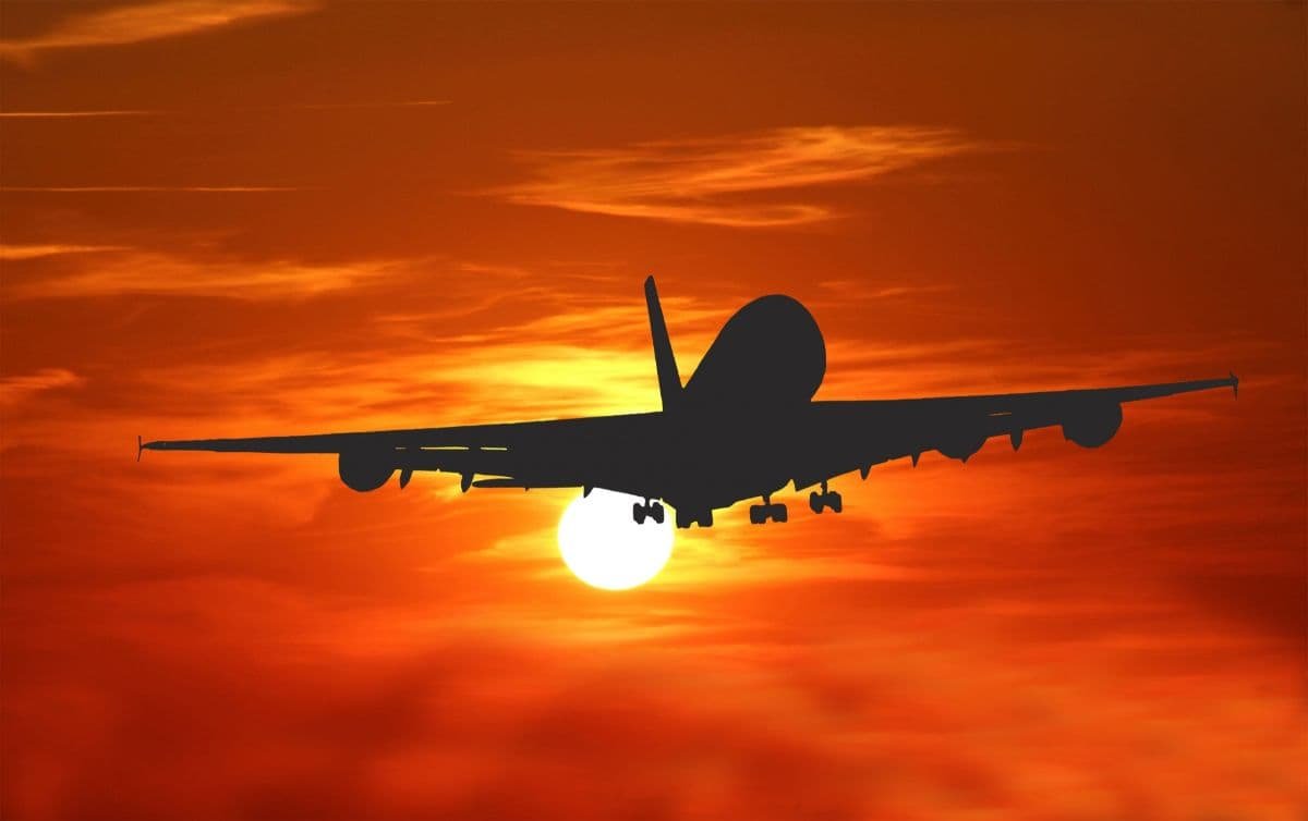 airplane-sunset